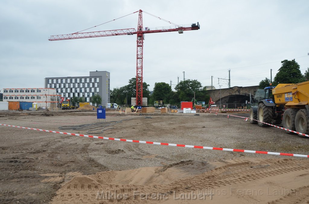 Erster Spatenstich Neues Feuerwehrzentrum Koeln Kalk Gummersbacherstr P006.JPG - Miklos Laubert